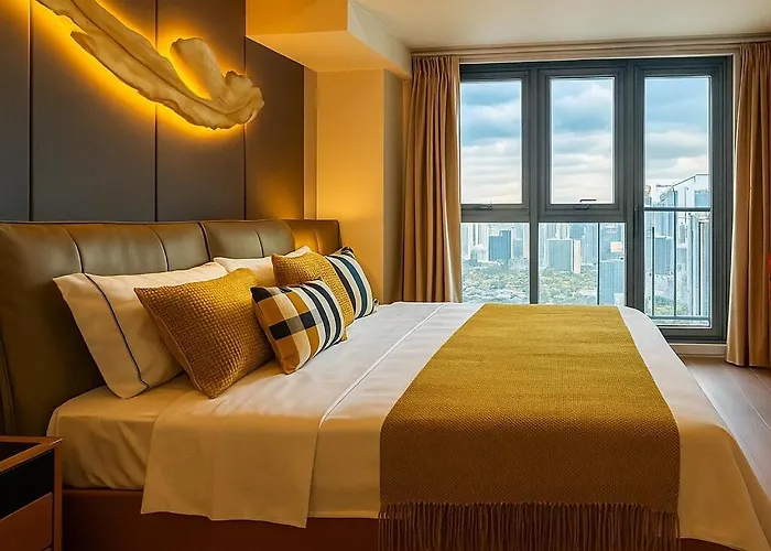 Rare 3br Modern Penthouse In Bgc Ii Sleeps 12pax * Manila